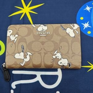 Coach Fashion Wallet
